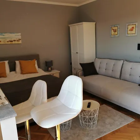Apartment Deluxe 